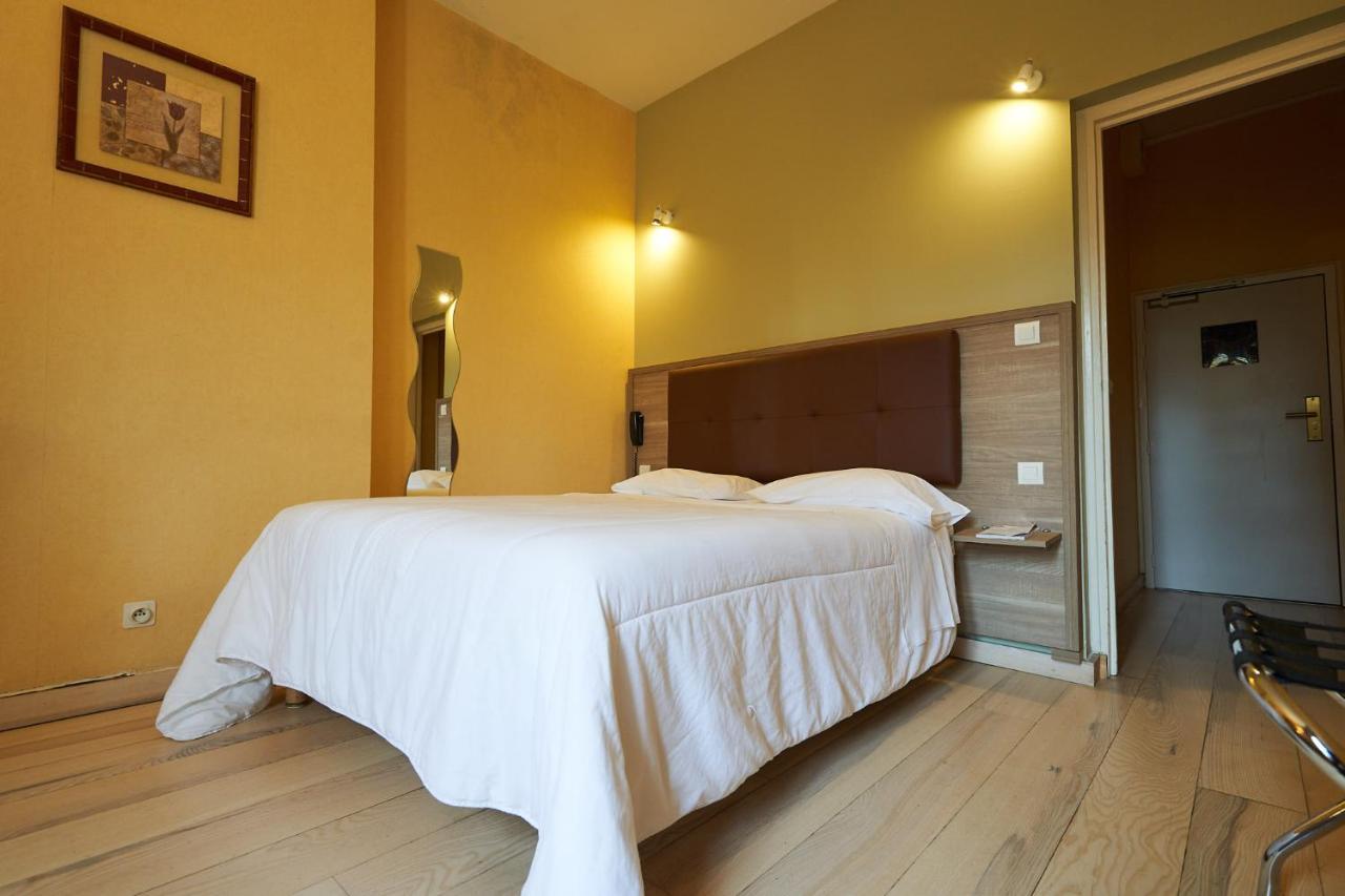Hotel La Flambee Bergerac Exterior foto